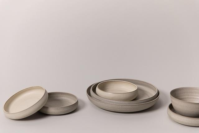 Curved Bowl Large, Pearl Grey