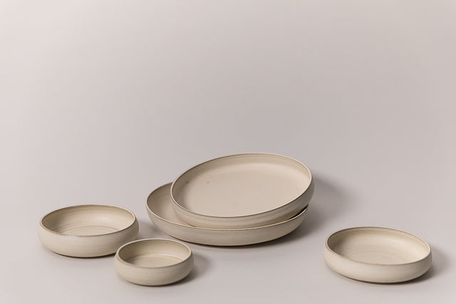 Curved Bowl Medium, Warm White