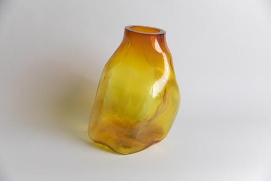105 ltr Forms Vase, Brilliant Gold