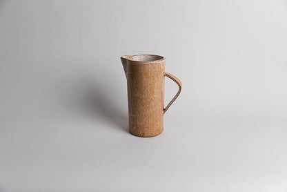 Large Pitcher, Rust