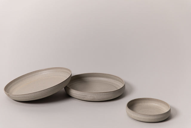 Curved Bowl Large, Pearl Grey