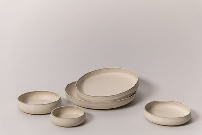 Curved Bowl Small, Warm White