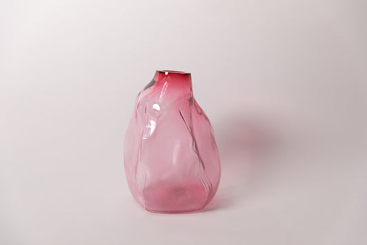 105 ltr Forms Vase, Fuchsia