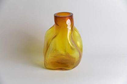 105 ltr Forms Vase, Brilliant Gold